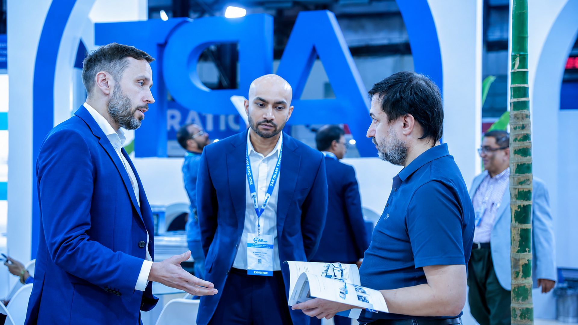 Contact the Zak Glass Technology Expo team